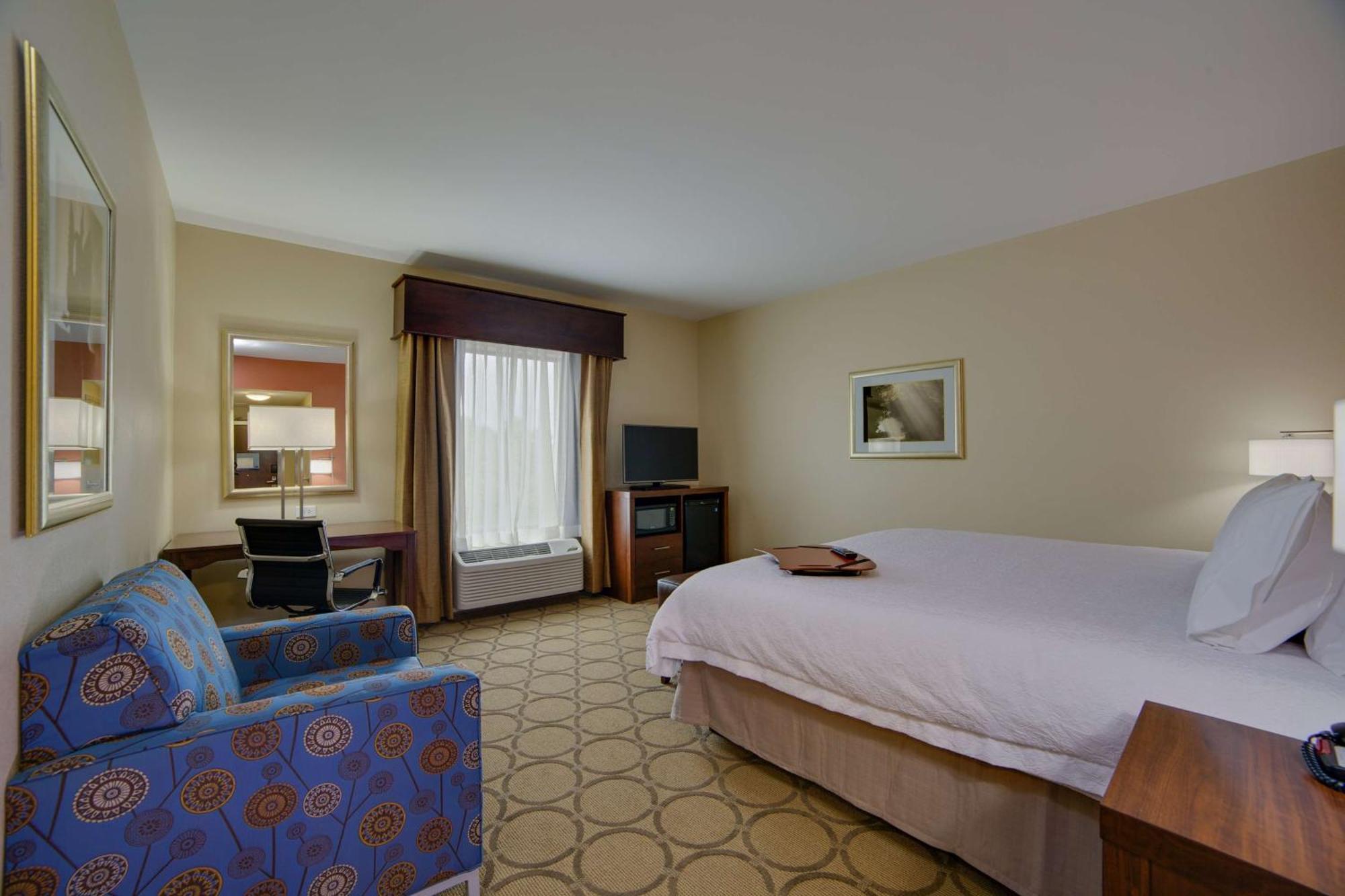 Hampton Inn&Suites Philadelphia/Bensalem Exterior foto